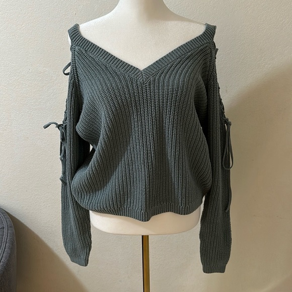 LA Hearts Blue Cold Shoulder V Neck Knit Sweater - Picture 1 of 2